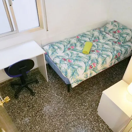 La Rambla Habitación en casa particular Alicante